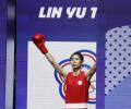 Boxer cleared after gender row, set to return