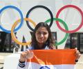 Manu 'honoured' to lead Indian contingent at Games closing