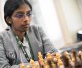 Vaishali advances to World Blitz quarters; Humpy crashes out