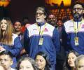 Amitabh, Aishwarya-Abhishek enjoy Kabaddi