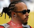 Hamilton plans to bin his phone after nightmare season