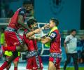 ISL: Jamshedpur FC rout Mumbai City