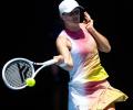 Aus Open PIX: Swiatek, Raducanu, Fritz advance