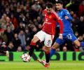 Europa: Fernandes saves United; Son shines again