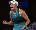 Keys STUNS Swiatek; Sabalenka one step closer to history