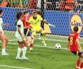 Women's Euros PIX: Spain thrash grieving Portugal; Italy edge Belgium