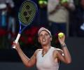 Mertens saves 11 match points to reach Den Bosch final