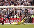 Club World Cup PIX: PSG too good for Atletico Madrid