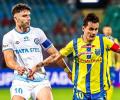 Kerala Blasters out of ISL play-offs race after draw