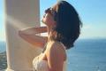 Tara-Veer's Romantic Holiday