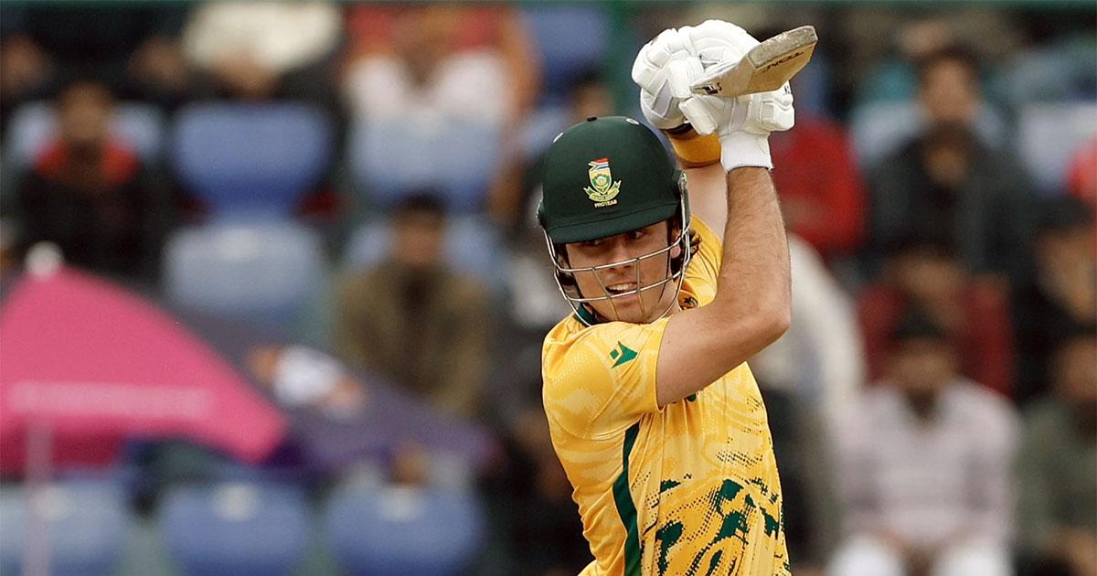 South Africa's pace battery restricts UAE to 122