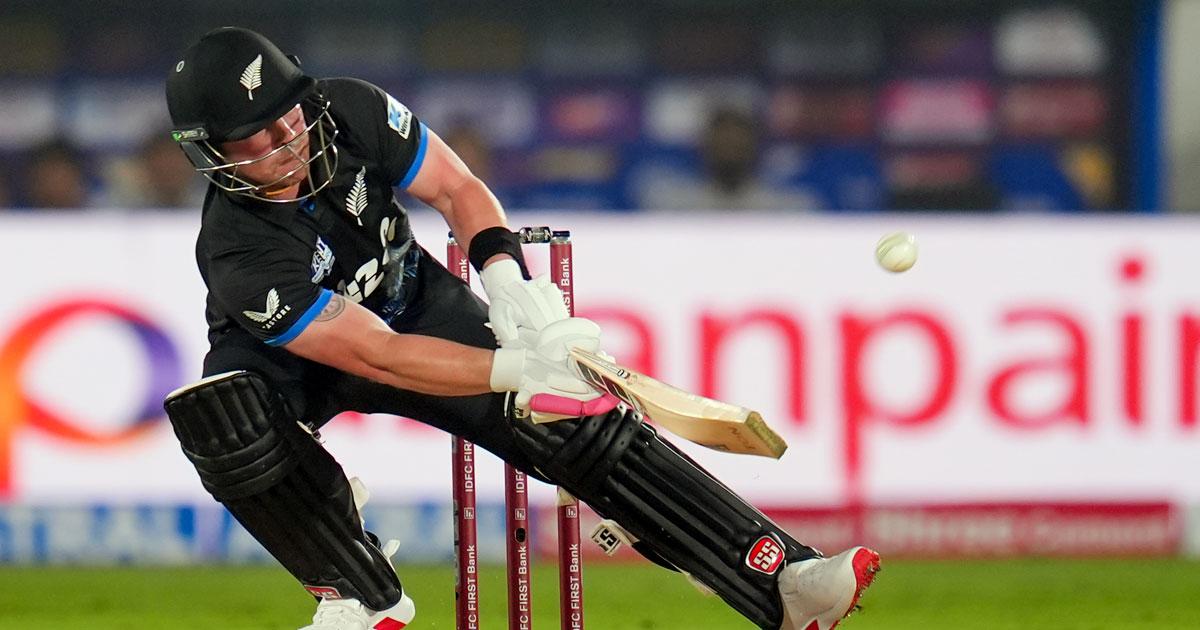 4th T20: Seifert, Mitchell lift New Zealand to 215/7 vs India
