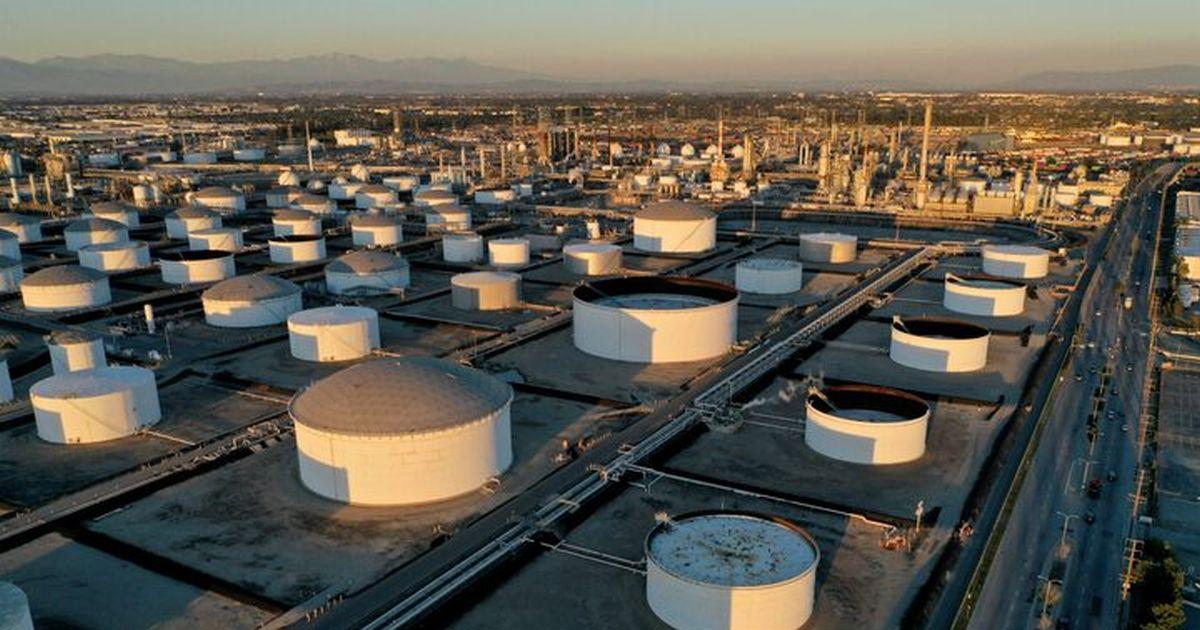 Core industries growth flat in October