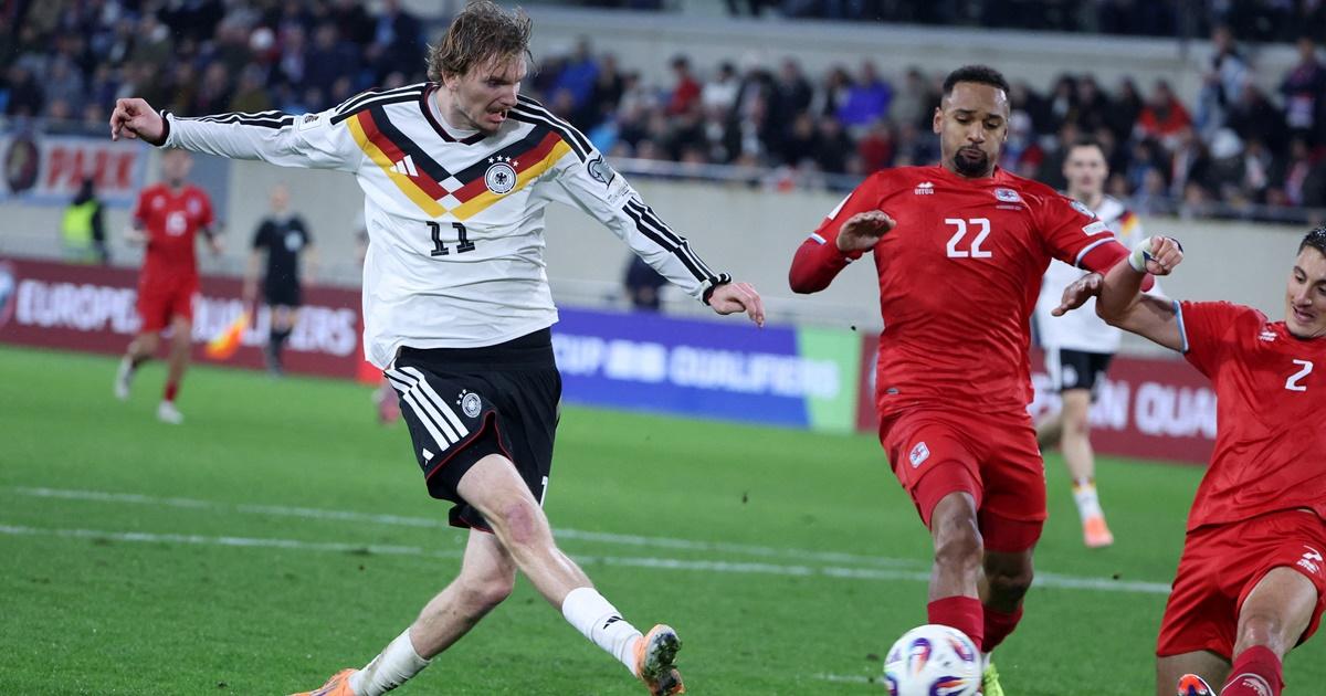 PIX: Germans, Dutch on brink of World Cup qualification