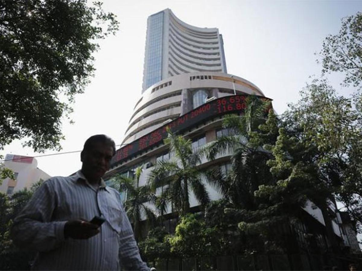 HCC Q4 Profit Drops 63% to Rs 90 cr - Business News