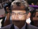 Once mates, now inmates, Rajat Gupta, Raj Rajaratnam cross paths in same prison