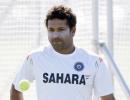 Tendulkar's camp auction fetches Rs 12 lakh