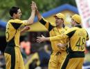 Last-ball win puts Australia in semis