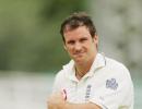 Strauss is only victim of wet day at Lord's