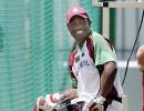 Brian Lara wants to play 2011 IPL