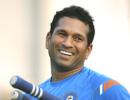 Tendulkar unhurt after hit on head in nets