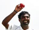 Murali signs off with 800 wkts; congratulate him