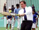 Kapil Dev bowls to British PM Cameron