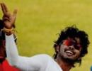 Sreesanth likely to replace Nehra in final