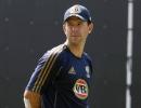 Ponting hails Dhoni for recalling Bell