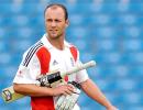 Jonathan Trott adds medium pace string to his bow