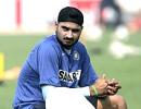 Will Ashwin, Ojha's rise relegate Harbhajan to the sidelines?