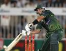 Afridi powers Pakistan to series-clinching victory