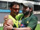 Didn't question Tendulkar's greatness: Afridi