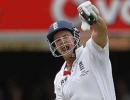 Trott backs under-fire Strauss to arrest batting slump