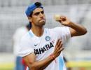 Nehra rues fielding lapses, not playing full 20 overs