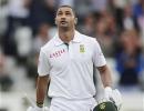 Leeds Test: Petersen makes England pay for dropped catch