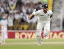 Dhoni's run-out could be series-changer: Trott