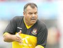 IPL: KKR coach Whatmore resigns