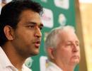 Dhoni should be careful with comments: Azhar