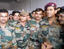 PHOTOS: Lt. Col Dhoni meets Indian army troops in J&K