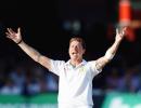 Steyn takes three as South Africa open Australia tour