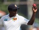 Sri Lanka look to Herath's spin to save Aus series