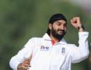 England begin well despite Ojha's twin strikes