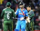 Dhoni praises Kohli, bowlers for win against Pak