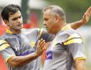 Mercurial Pakistan face stern Sri Lanka test