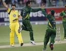 Pakistan hold nerve to beat Australia in super over