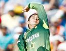 Pakistan to give own award to Ajmal after ICC snub