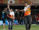 PHOTOS: Force India drivers turn bowlers at IPL