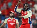 PHOTOS: Gayle celebrates 'Gangnam style' at IPL!