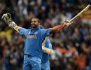 VOTE: Your ODI Cricketer of the Year. Dhoni, Dhawan...?